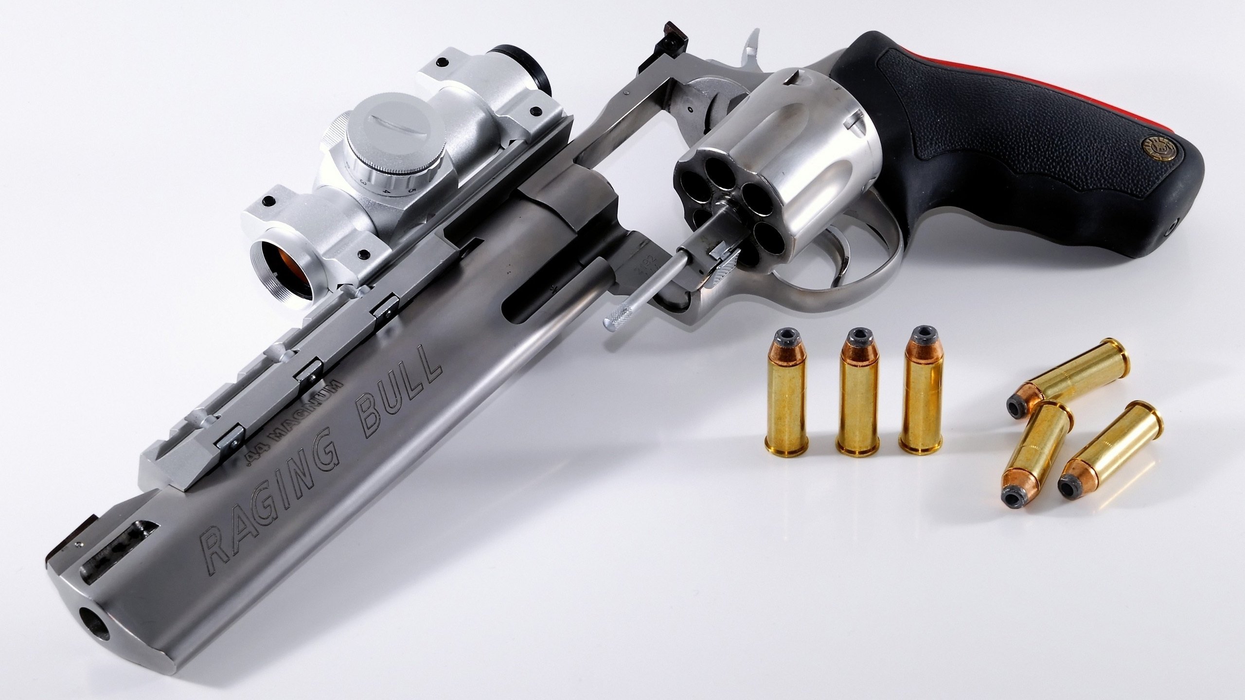 德甲争冠焦点战前夕，牙买加国脚粉碎几内亚展现状态